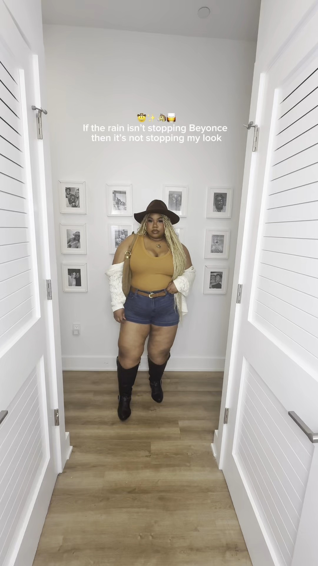 Plus size Cowboy Carter World Tour Outfit inspiration 

Shorts: 18
Tank: 14/14 normally a size xl
Cardigan: 20/22 (oversized)


#LTKBeauty #LTKStyleTip #LTKPlusSize