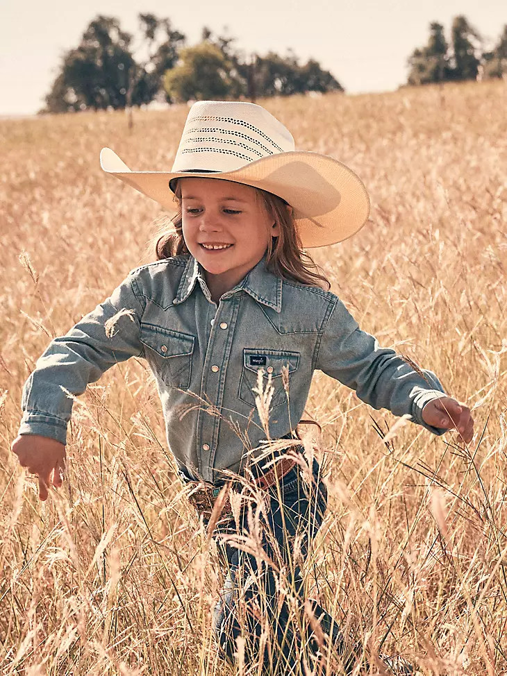 Boy's Cowboy Cut® Western Snap Shirt in Denim | Wrangler