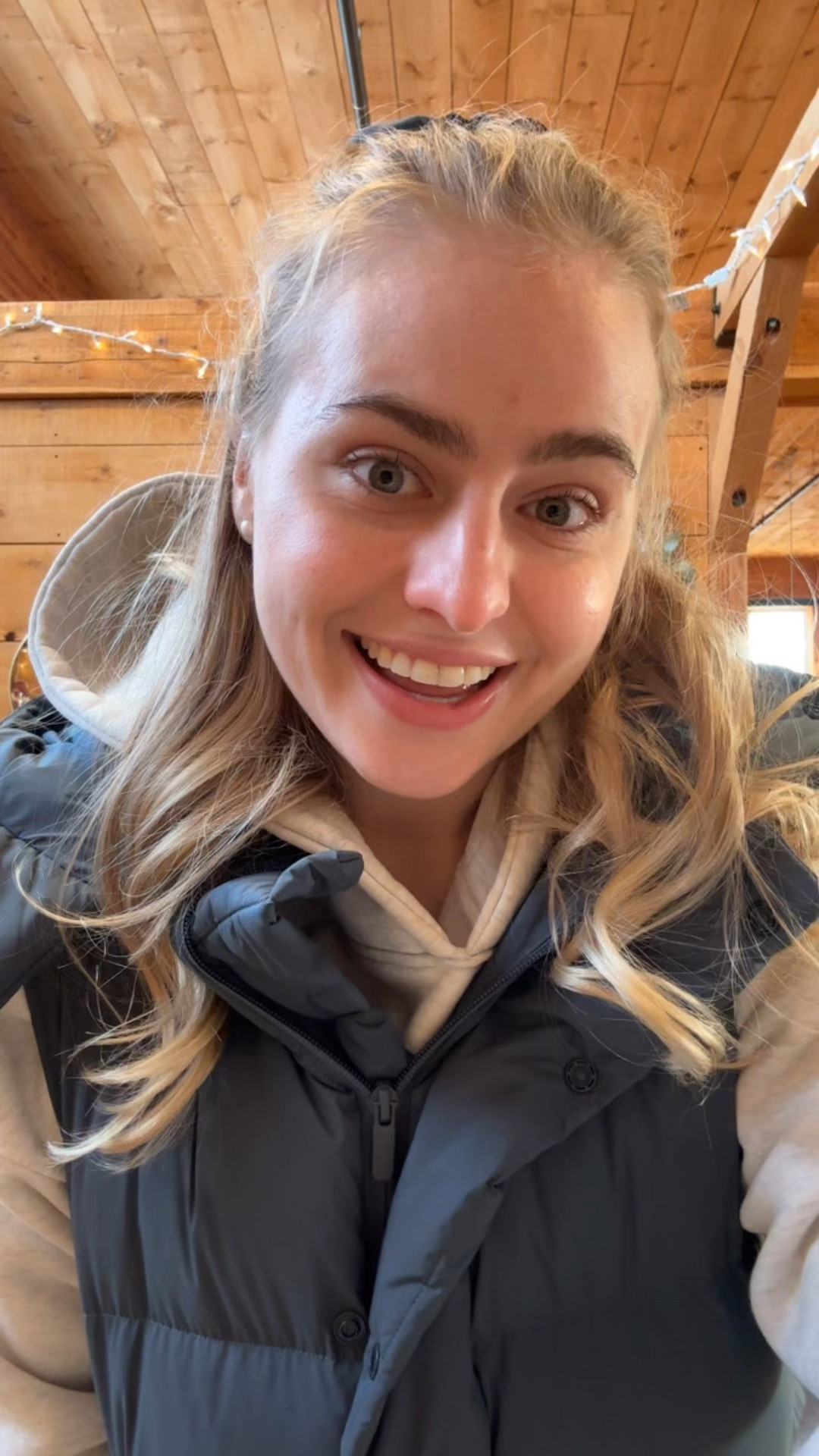 12.05.24 Markey Day 🐓🚜

I’m currently wearing shorts and a tshirt under this because my next market is so warm LOL so yes this is the perfect oversized outfit! 

#LTKwinter #LTKcanada