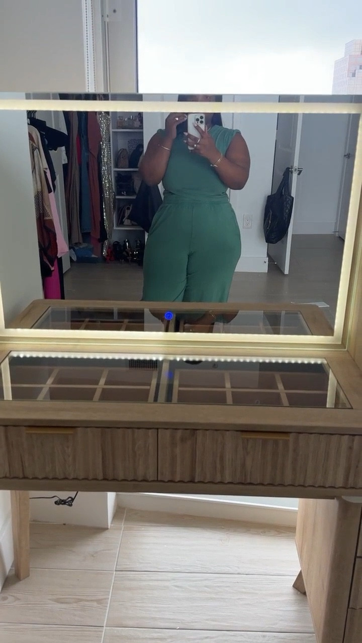 My vanity is such a quality piece of furniture. 

Available on my Amazon storefront! 

amazon prime day, prime day, amazon prime day deals, amazon prime day sale, amazon prime day finds, amazon prime deals, amazon sale week, amazon deals week, amazon week deals, amazon week finds, amazon markdowns, amazon discounts, amazon promos, amazon promo alert, amazon clearance, amazon hot deals, amazon daily deals, amazon app deals, amazon exclusive deals, amazon member deals, amazon offers, amazon specials, amazon event deals, amazon find of the day, amazon deal alert, amazon steals and deals, amazon shopping haul, best amazon deals, amazon bargains, amazon must-have deals, amazon seasonal sale, Emmy petit 

#LTKSaleAlert #LTKHome