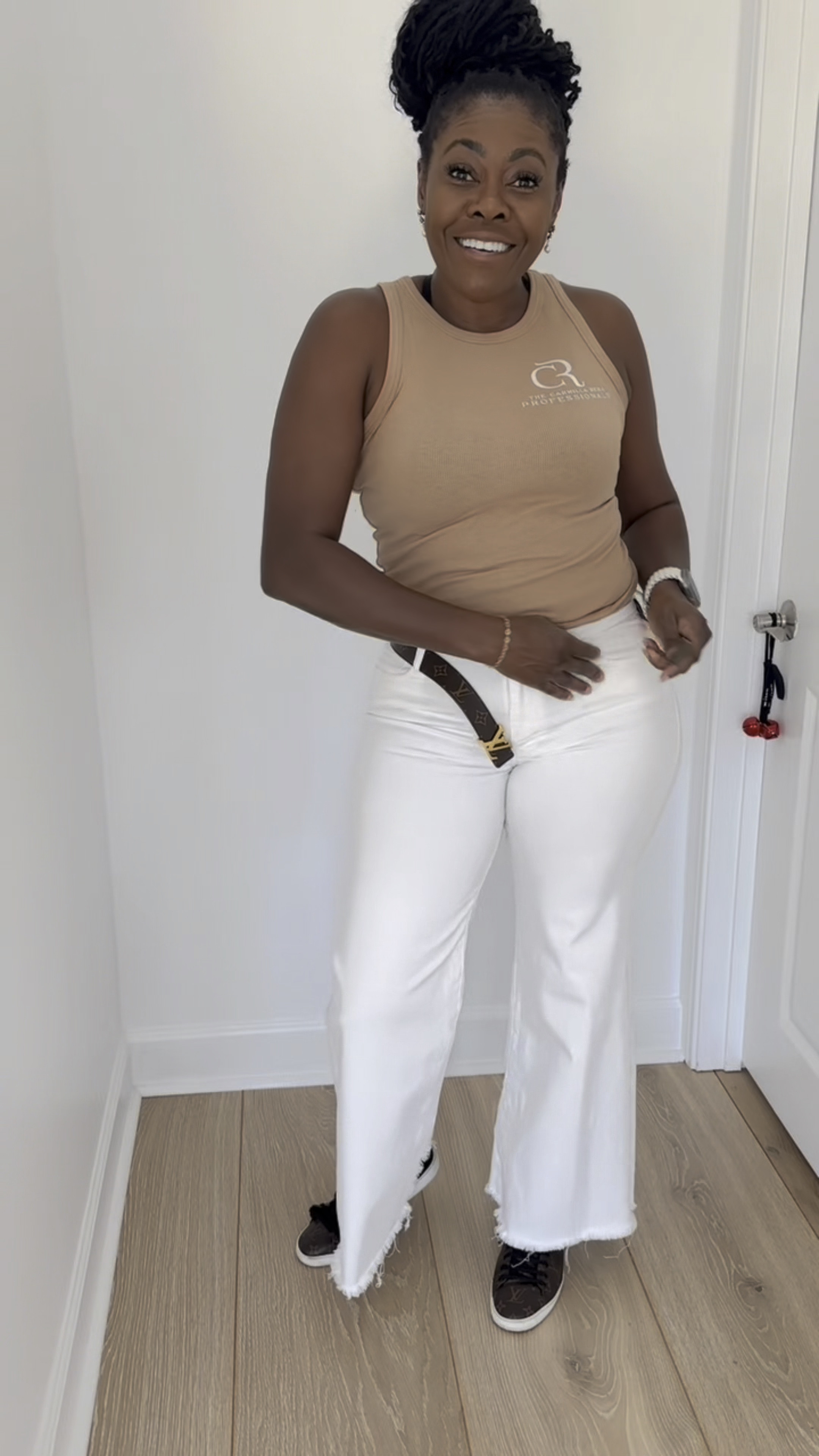 Everyone needs a white jean, and these are it! 

Size:28

#vday #ootd #ltkootd

#LTKFindsUnder100 #LTKFindsUnder50 #LTKStyleTip
