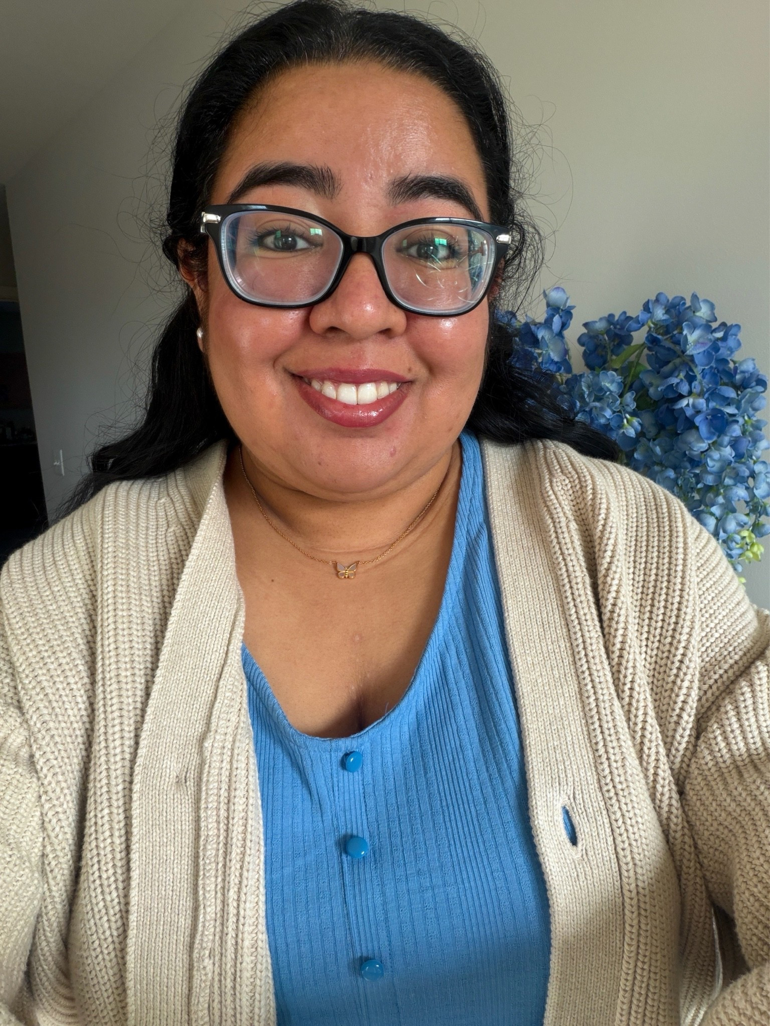 The heat is rising but I love having a comfy cardigan on hand for in office days since it’s usually much cooler there. This one is so cute and comes in a ton of colors. It’s organic cotton, boxy, and cropped.

#LTKootd #LTKWorkwear #LTKMidsize
