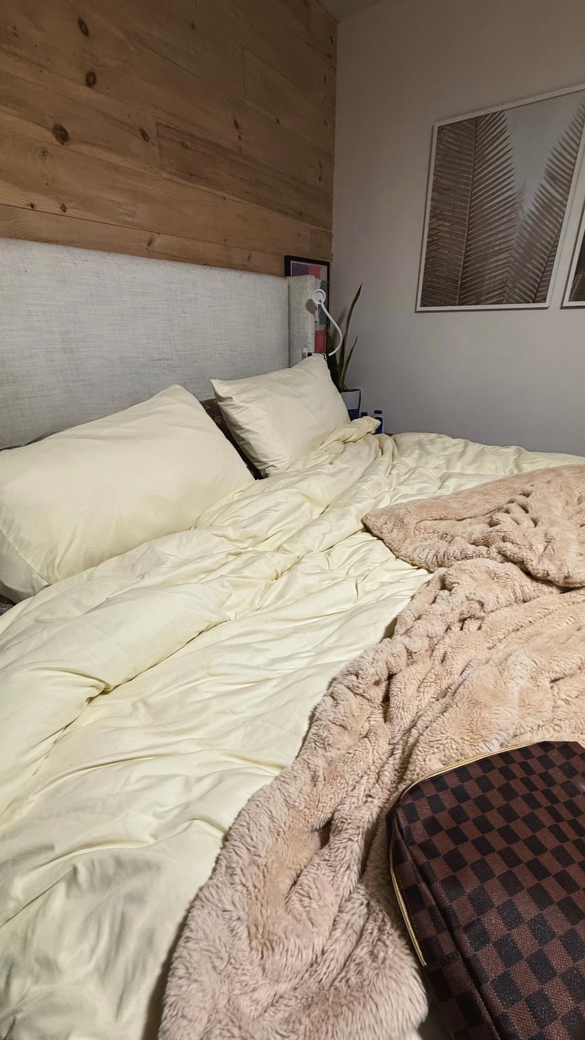 Butter yellow duvet. Soft duvet. Bedding. Cloud like bedding 

#LTKHome #LTKFindsUnder100 #LTKFindsUnder50