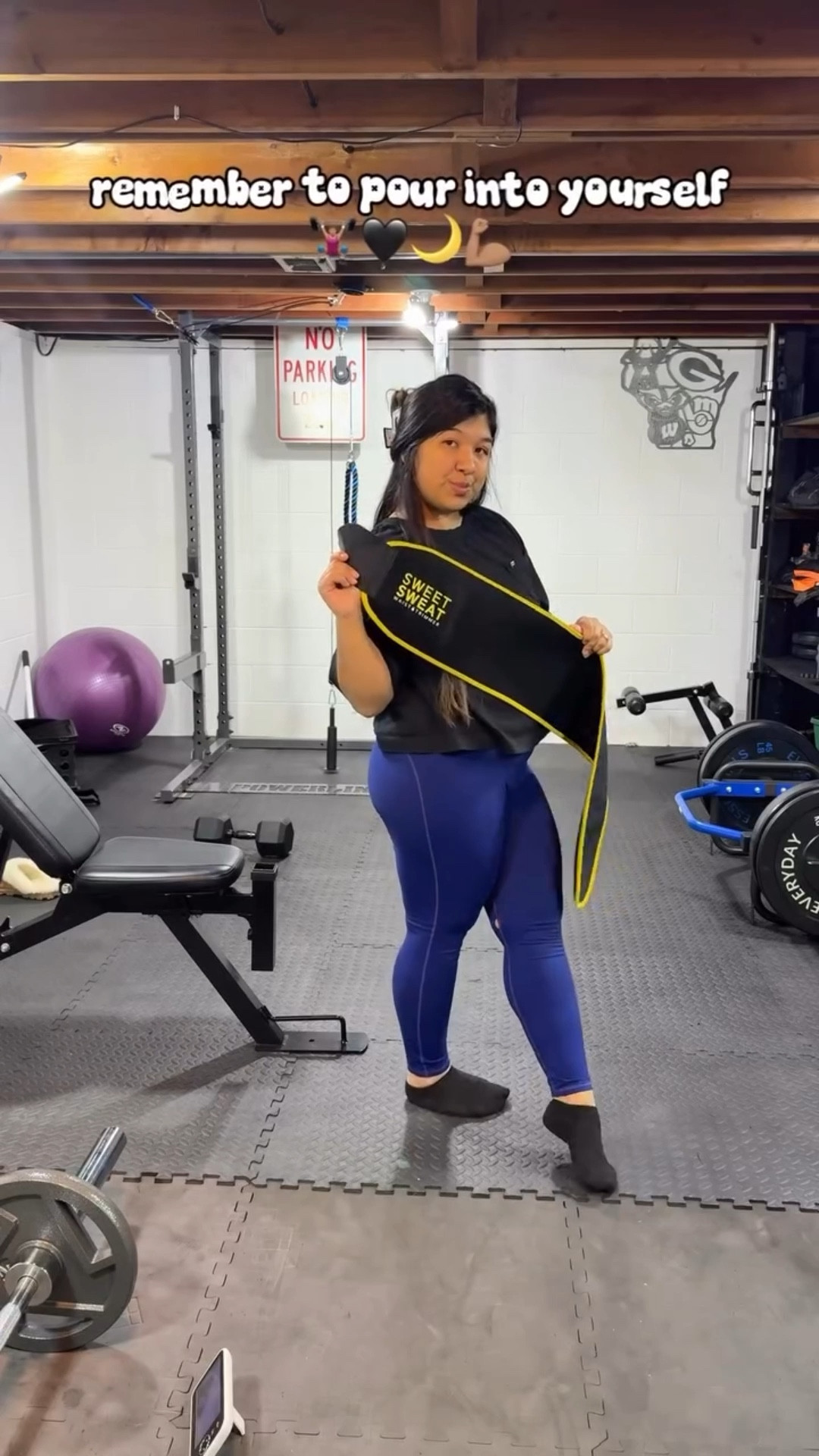Devoted to pouring into myself even when it’s hard to!🖤💪🏽I hope you do the same! However that may look for you!🫶🏽
Side note.. the fit always consists of @sweetsweat & @fabletics 
#selfcare #motherhood #nighttimeroutine #homegym #latinacontentcreator

#LTKselfcare #LTKfitnessgoals #LTKActive