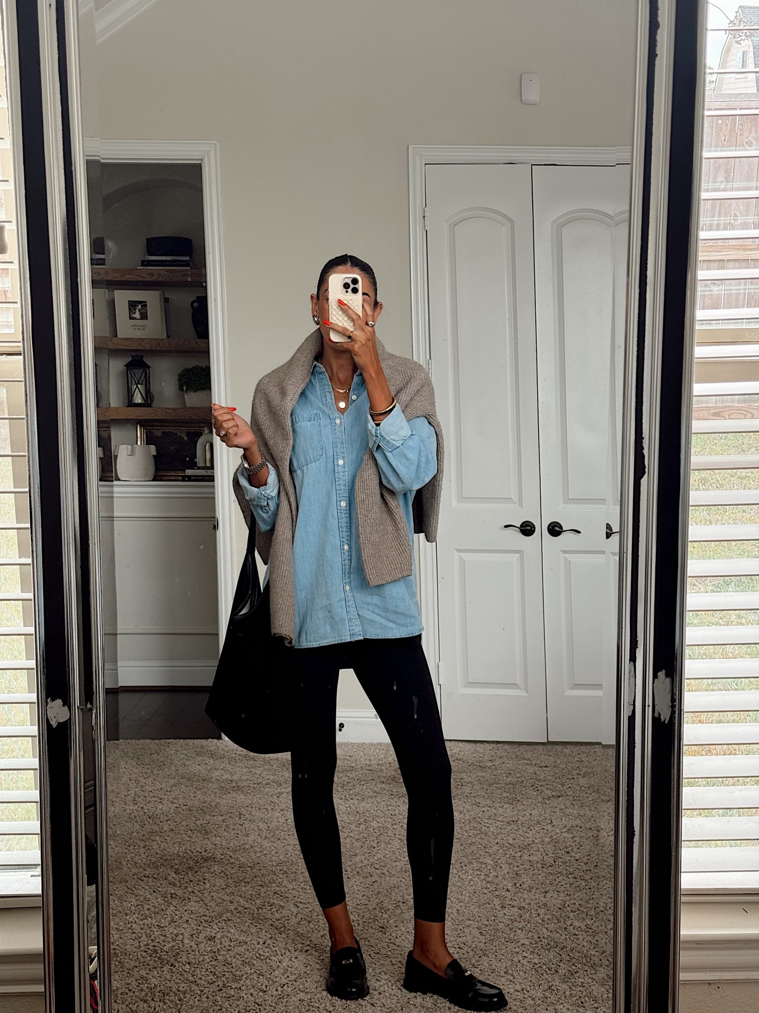  Xl sweater
Xs leggings
Medium denim top 

#LTKgrwm