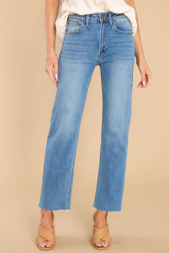Simply The Vibe Medium Wash Jeans | Red Dress 