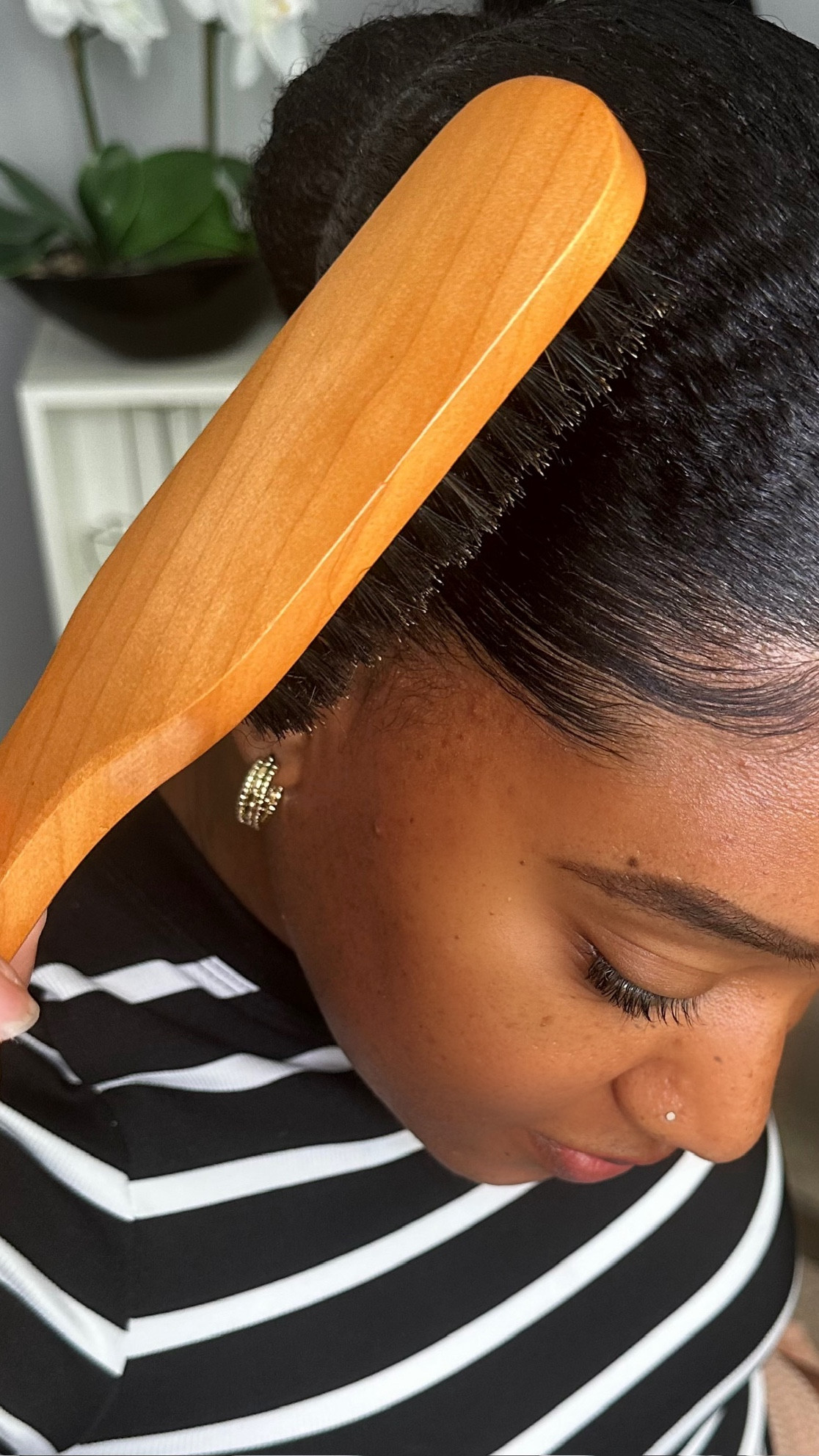 The BEST brushes for a slick bun on natural hair.

#LTKBeauty #LTKWatchNow #LTKFindsUnder50