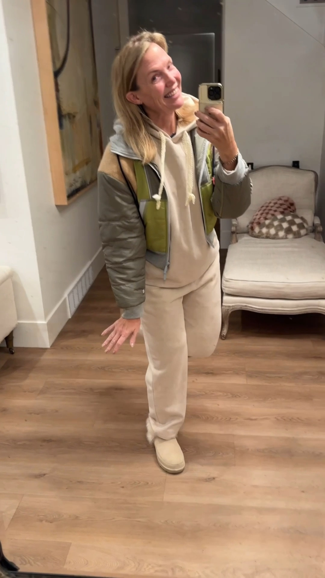Comfy can also be cute. I picked up this set from Amazon because it gave me Anthro vibes without the Anthro price tag. Paired it with a jacket from Daily Practice and my cozy Uggs. Perfect for running out to an early dr appointment. 

Hope you are having a great holiday season! 


#LTKstorytime #LTKootd #LTKdayinmylife