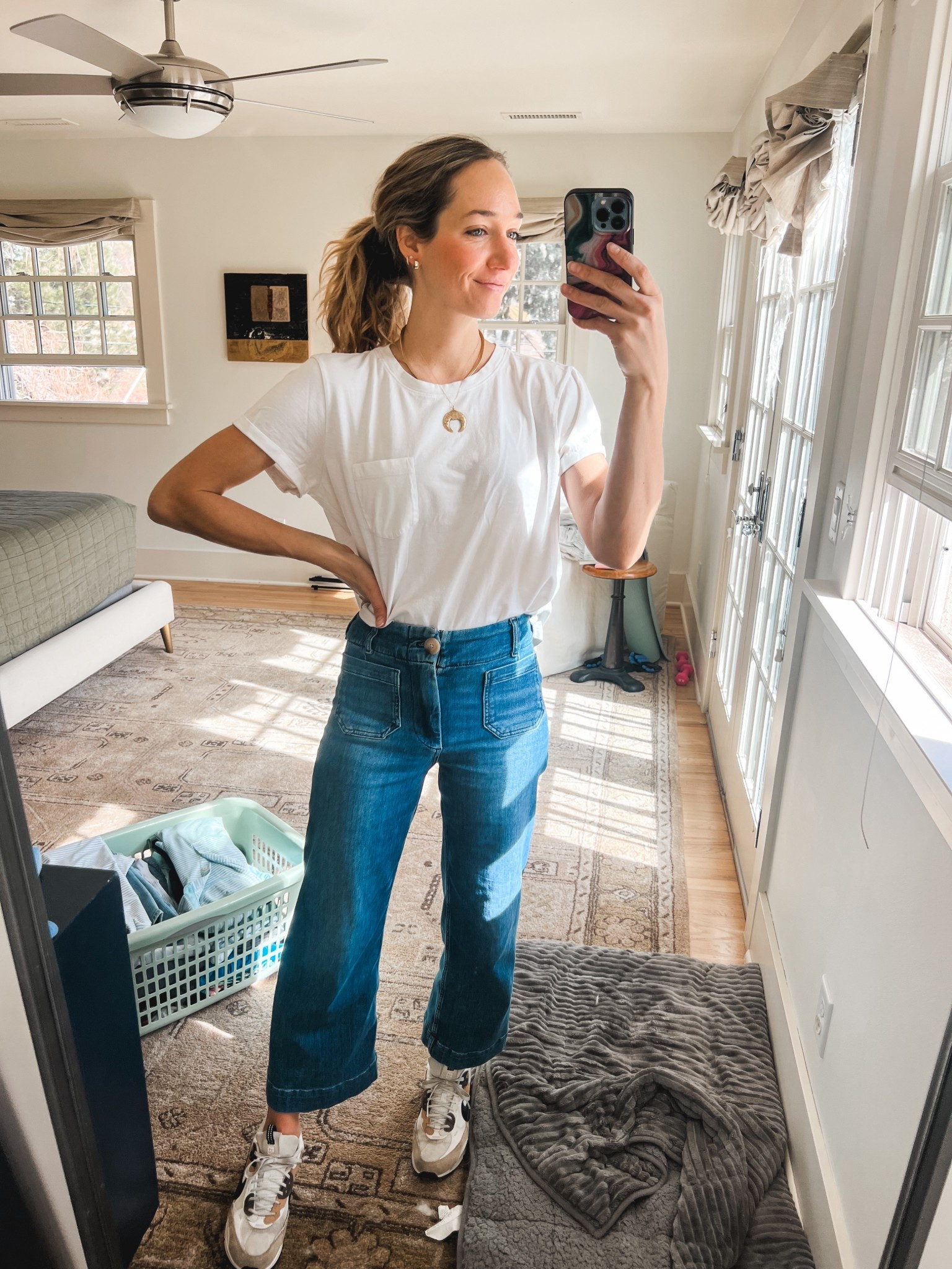 Easy weekend casual in my favorite white tee, cropped jeans & Nike sneakers 

#LTKActive #LTKTravel #LTKSpringSale