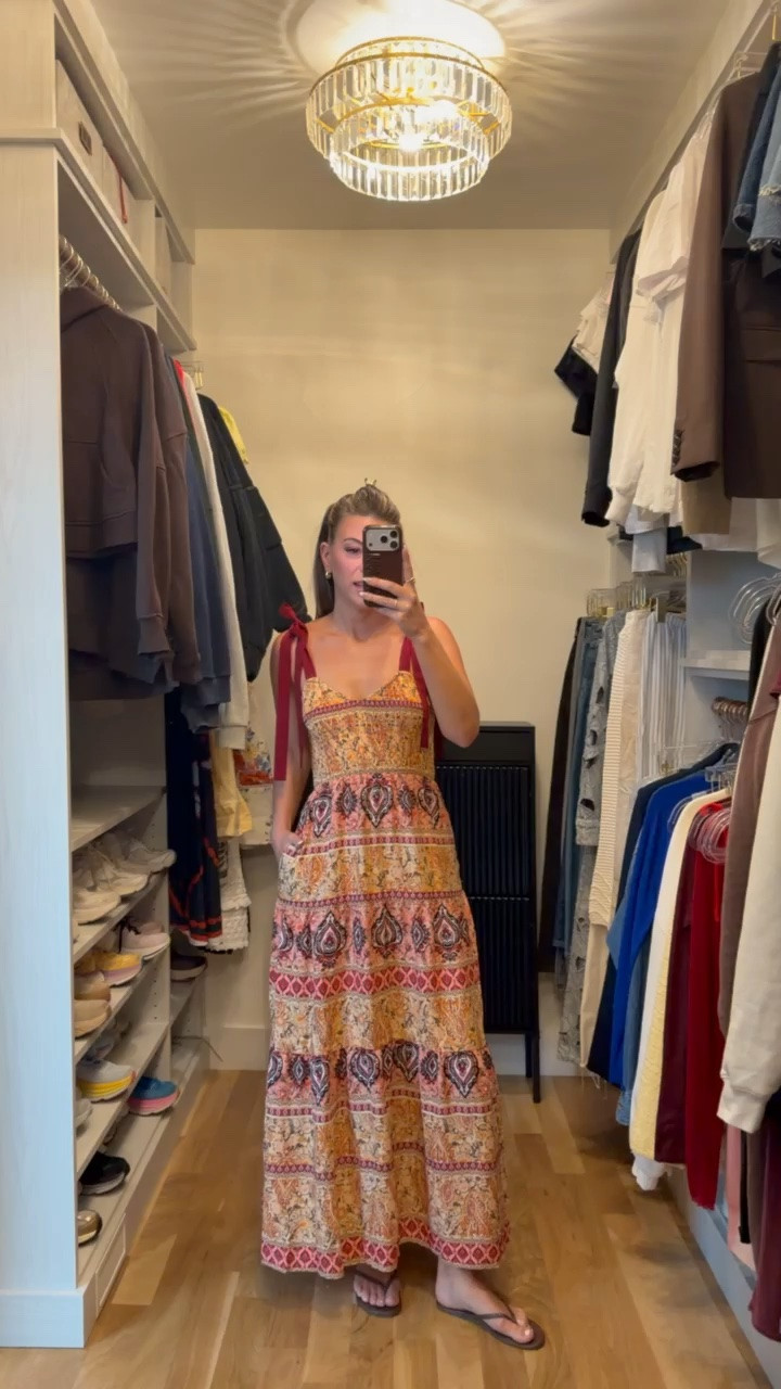 amazon printed dress with tie straps for resort wear, summer vacation or beach 

divi: emerson15
electric picks: emerson20

i did my normal size small 

Beach 
Vacation
Summer looks
Destination
Coverup 
Swimwear
Pool day
Resortwear

#LTKgrwm #LTKootd #LTKSeasonal