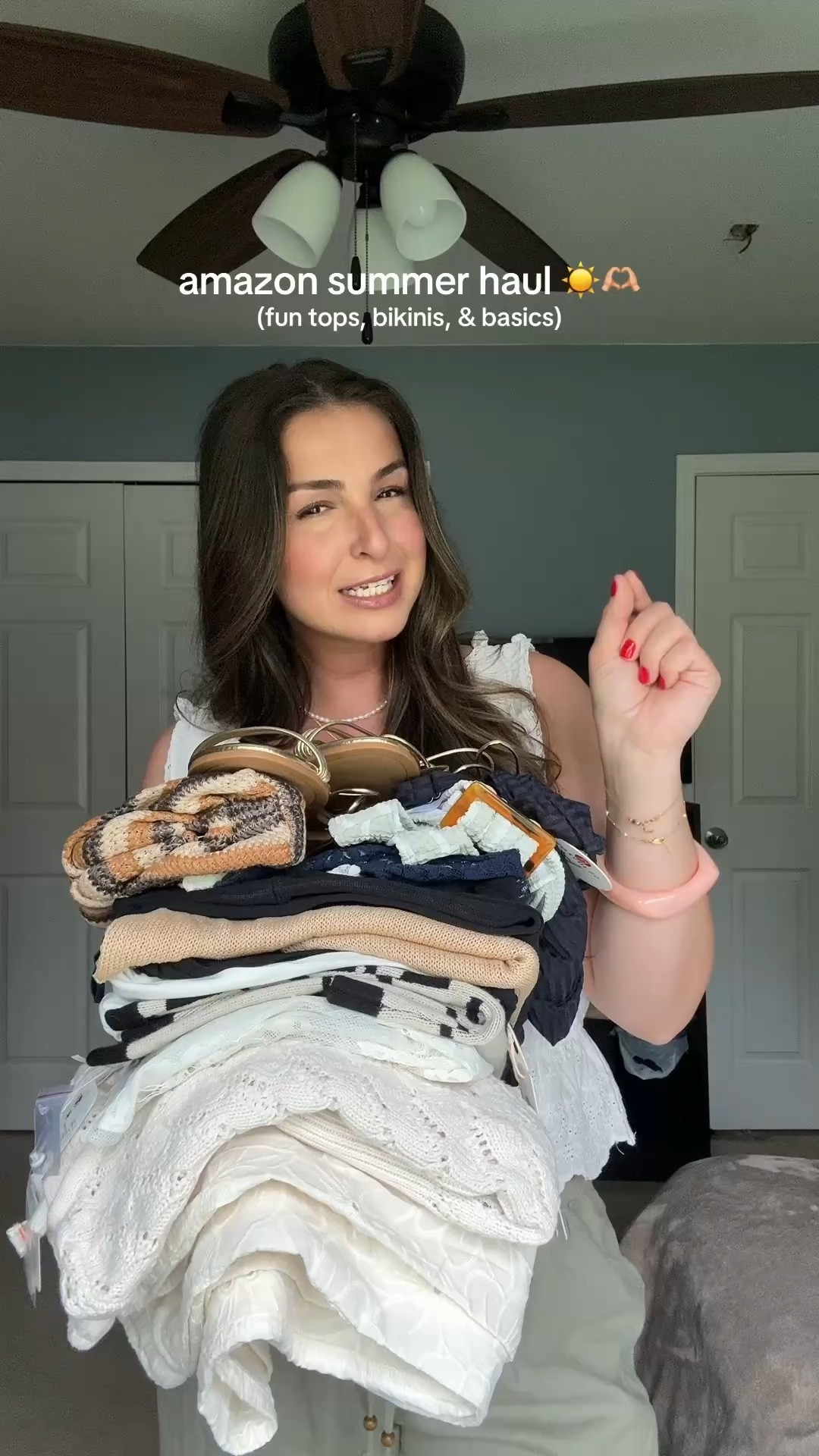So many goodies for summer from Amazon! ☀️🫶🏼 

Amazon summer haul 
Summer fashion
Amazon haul 
Amazon fashion haul 
Summer wardrobe 
Affordable fashion