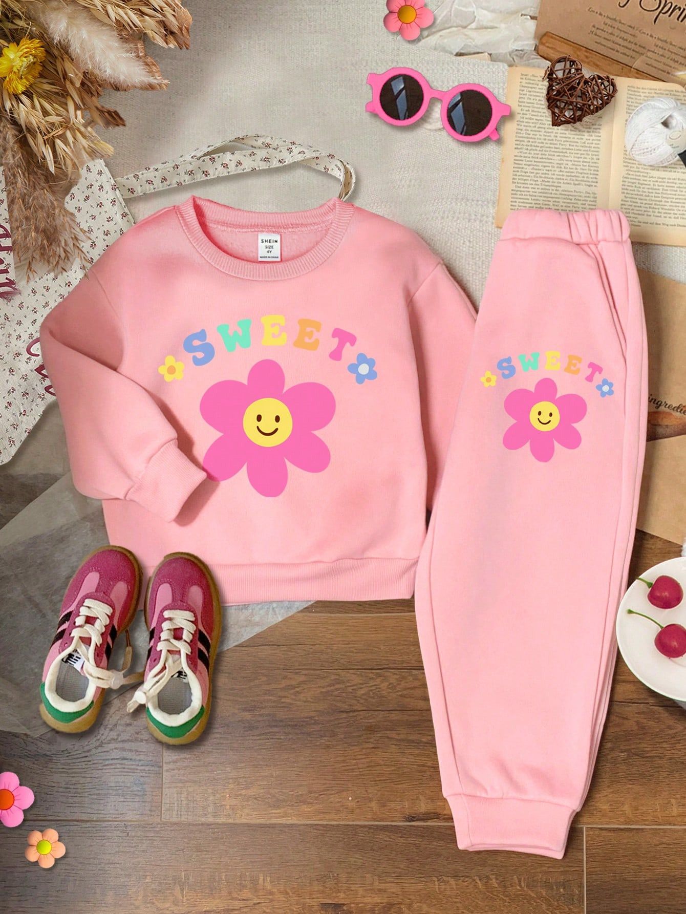 SHEIN 2pcs Girls' Casual Simple Cute  Flower Crew Neck Thick Oversized Sweatsuit Set For Autumn A... | SHEIN