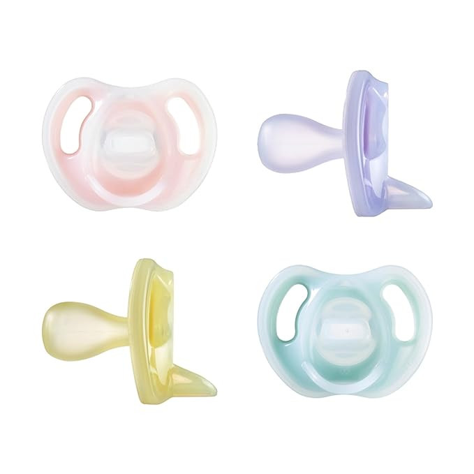 Tommee Tippee Ultra-Light Silicone Pacifier, 6-18 Months, Symmetrical One-Piece Design, BPA-Free ... | Amazon (US)