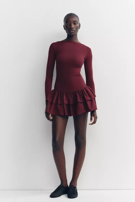 Fitted boatneck dress with long sleeves. Tonal ruffles trim at hem. | Zara US