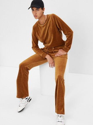 Mid Rise Velour Flare Sweatpants | Gap (CA)
