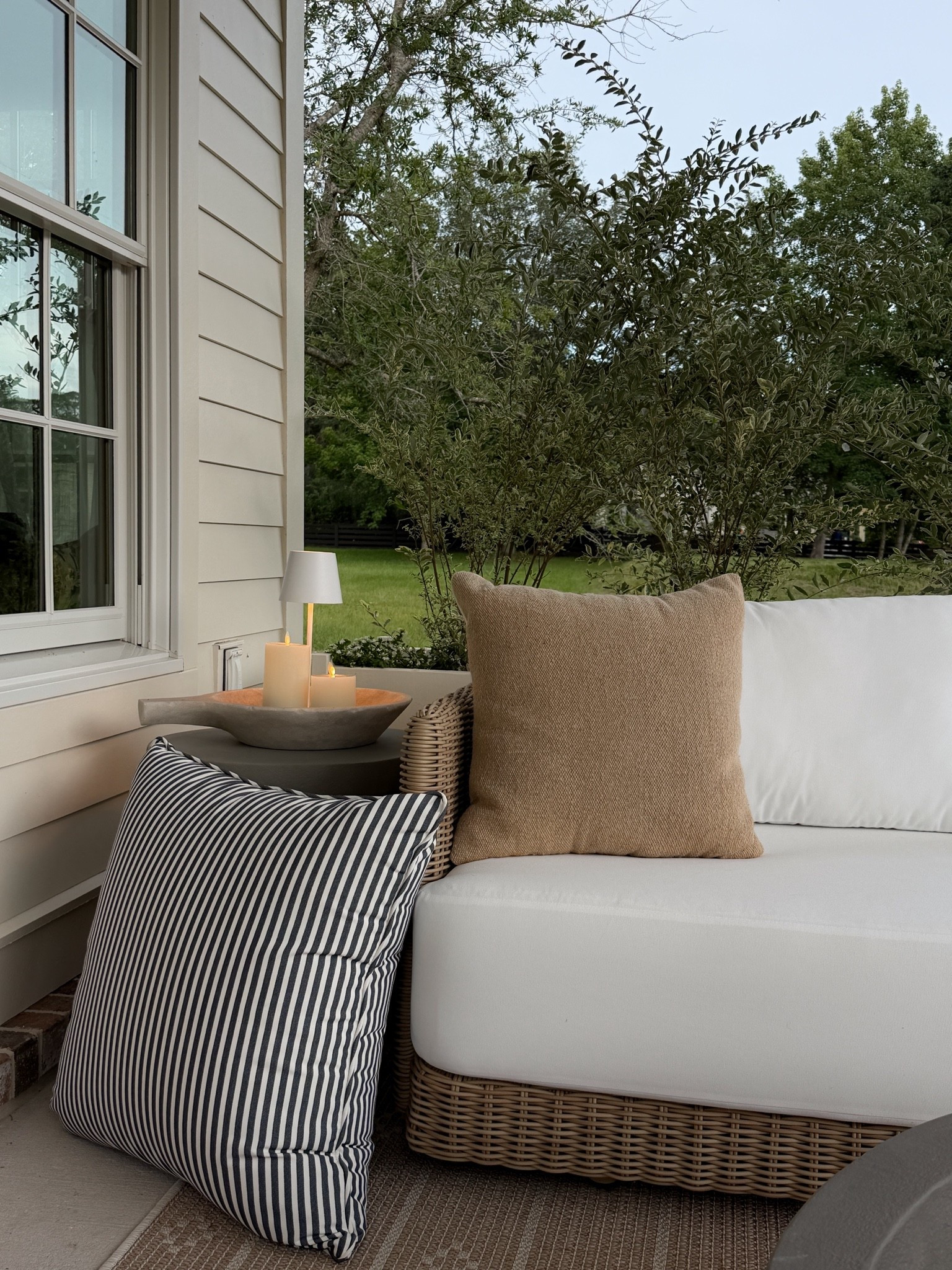 evening porch hangs

#LTKHome