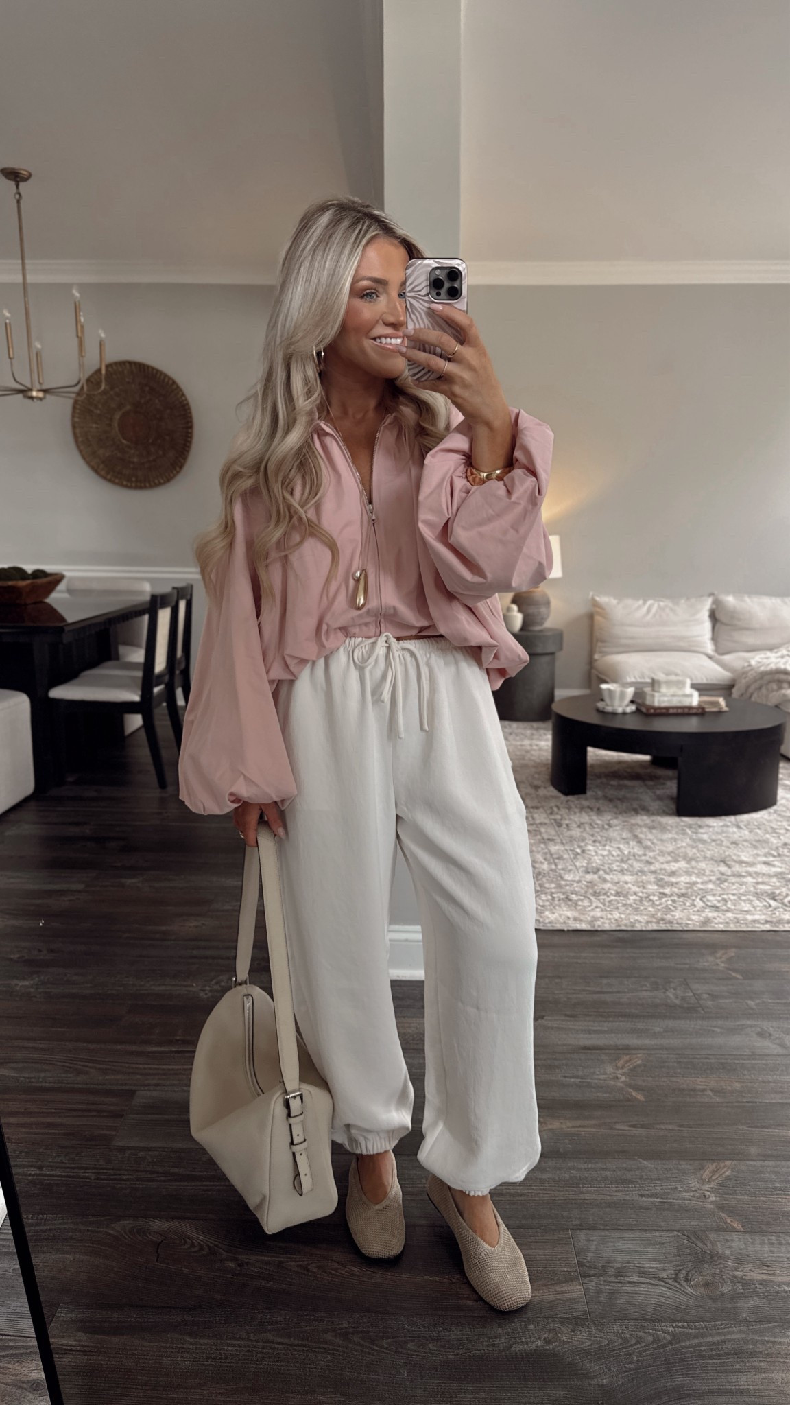 Cannot stop wearing these pants! They are incredible!

#LTKspringtrends #LTKSeasonal #LTKspring