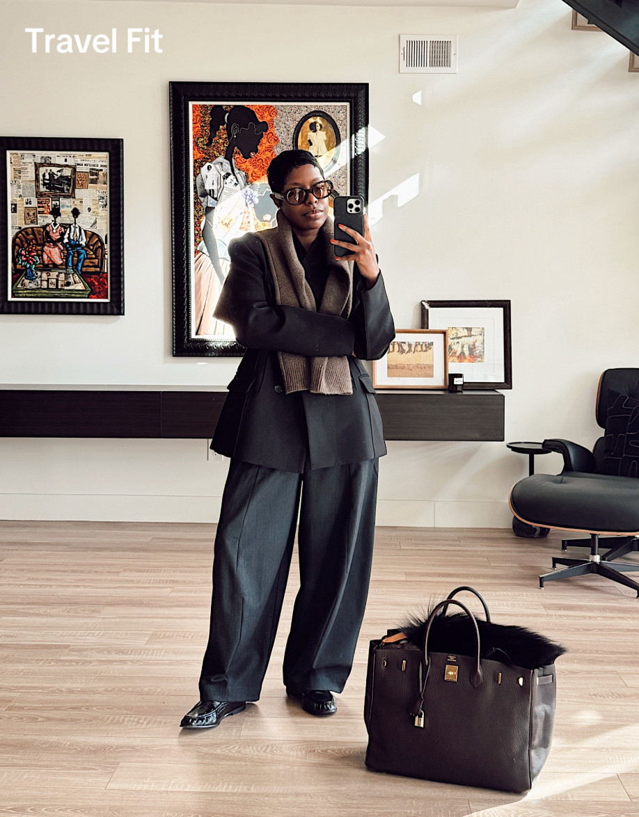 #OOTD travel edition 

Simple yet elevated and comfortable for a day of travel! 

 #LTKootd #LTKSeasonal #LTKTravel