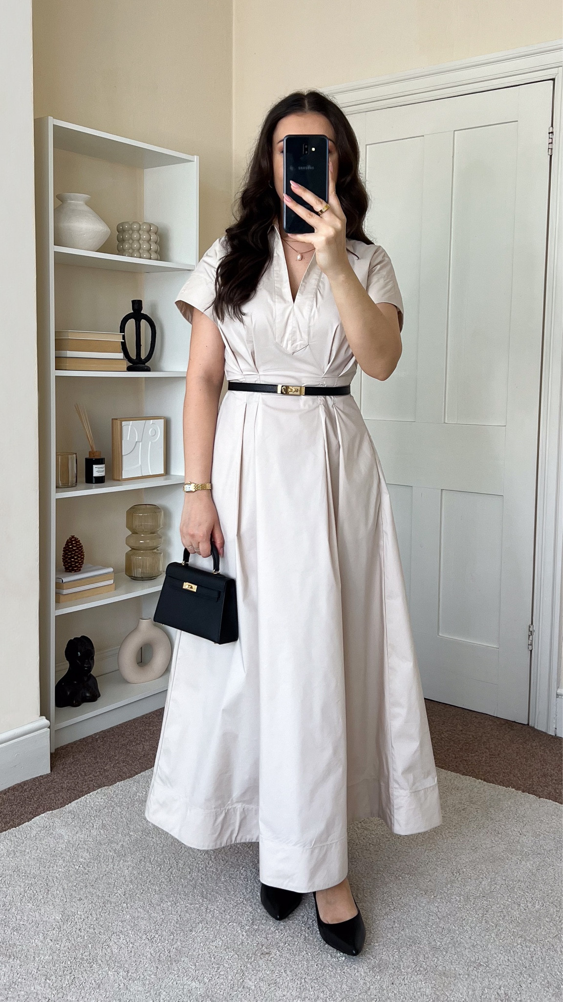 Smart casual summer dress. Dress is Karen Millen, wearing size UK8. Bag is Totes Luxe Uk.

#LTKsummer #LTKeurope #LTKuk
