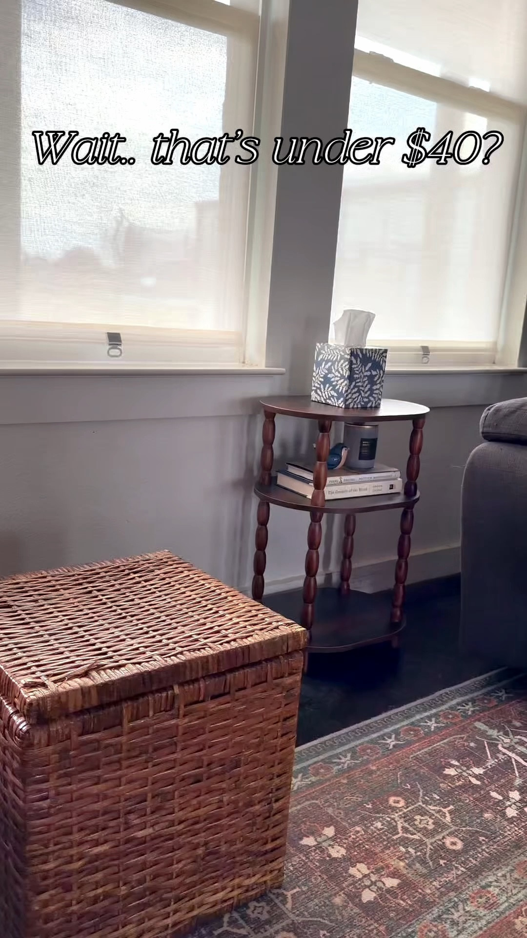 Mid-century modern end table that looks high end but is less than $40 🩵 


#LTKHome