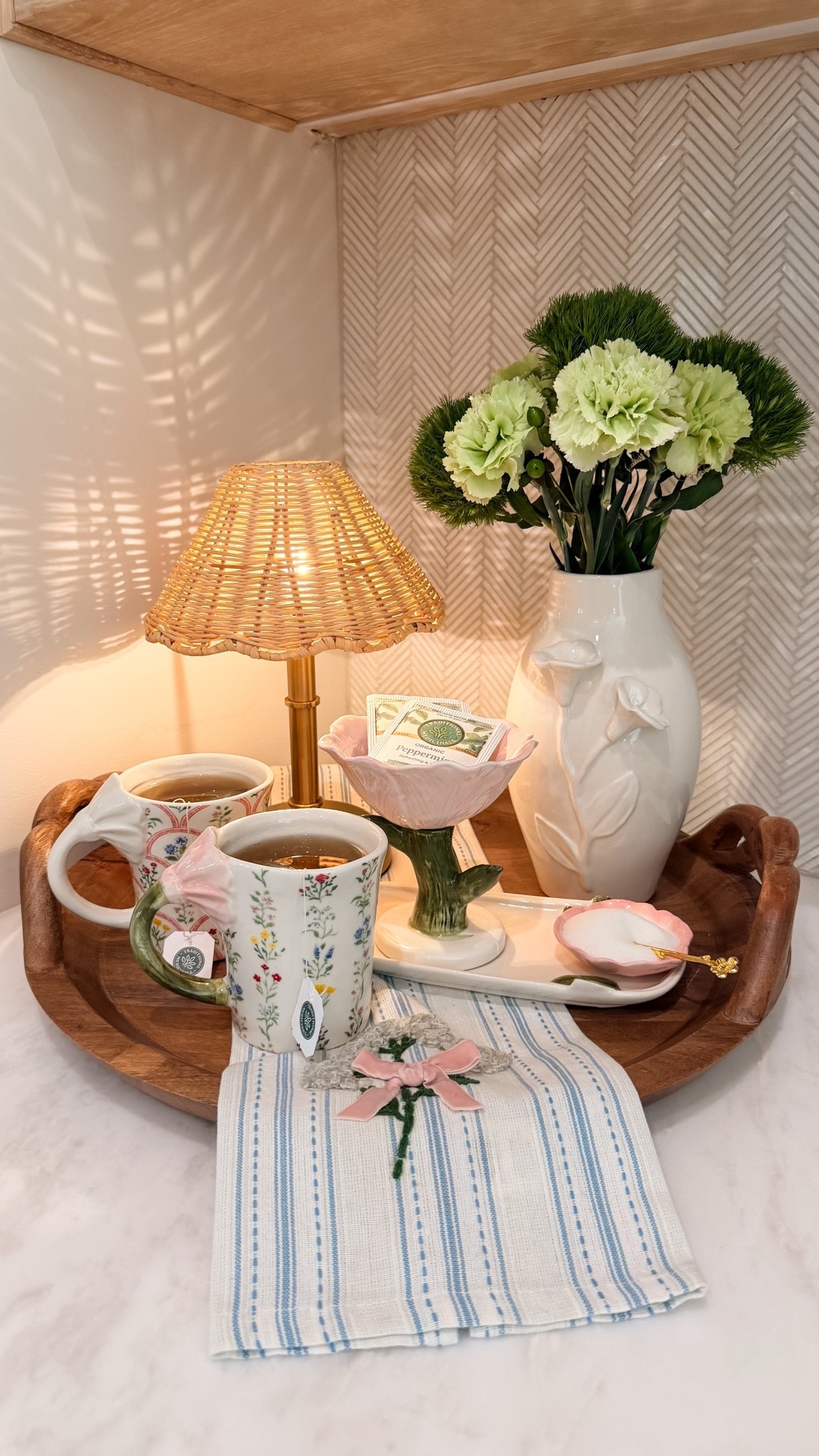 Spring essentials from Mud Pie 🌷 Add these pieces to your coffee bar, kitchen counter, or entertaining space for the perfect, cozy touch!!! ✨✨✨

#LTKSeasonal #LTKHome #LTKSaleAlert