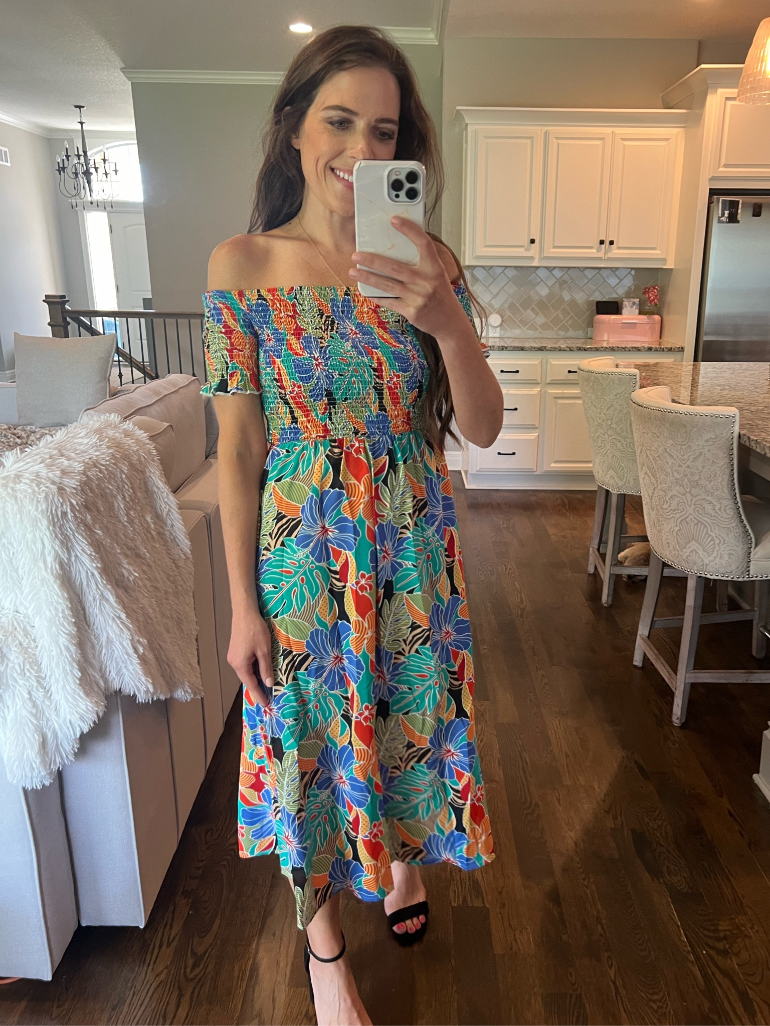 #walmartpartner this cute multicolored dress is great for summer. I love the bright colors!! @walmartfashion #walmartfashion


#LTKxWalmart #LTKSeasonal #LTKStyleTip