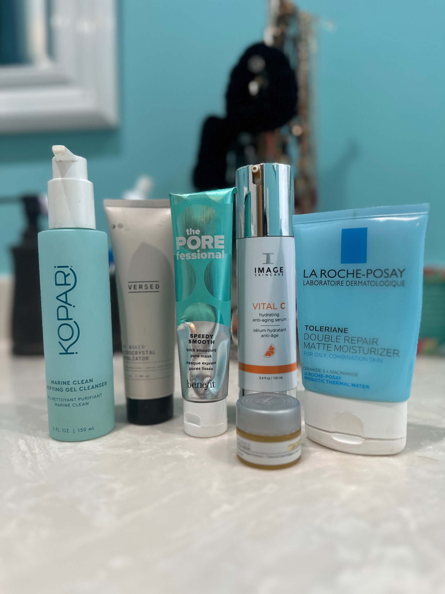 🌺✨ It’s getting hot & my pores need deep cleansing more often. These are my go to products for a quick deep cleansing routine ideal for combination skin🌿💧 Say goodbye to clogged pores and hello to glowing skin! ✨💖 #SkinCareRoutine #GlowingSkin

✨ Keep your skin game strong! 💪 For optimal results, it's recommended to use a pore cleansing mask 1-2 times a week. ✨🌿 Keep that skin clear and glowing! 💫 #SkinCareTips #GlowingSkin #deepskincleansimg #makeupartist 

#LTKBeauty