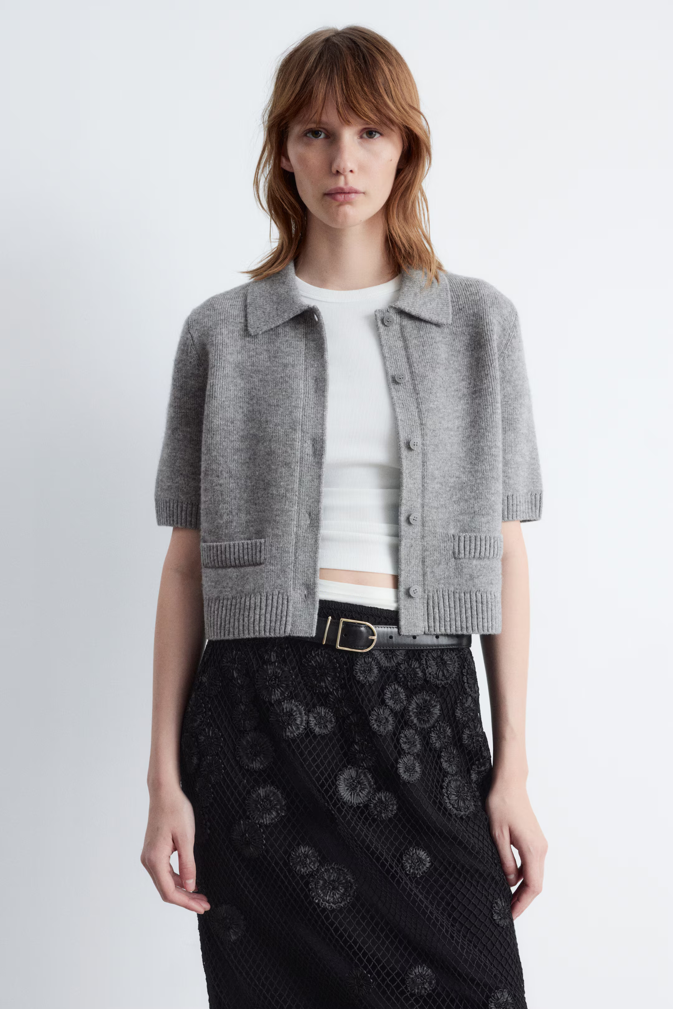 Kurzärmlige Strickjacke aus Merinowoll-Mix | H&M (DE, AT, CH, NL, FI)