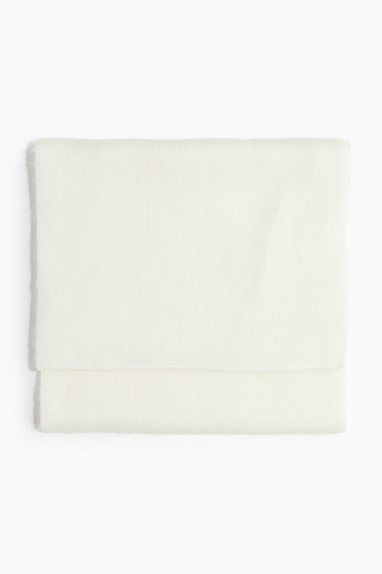 H & M - Brushed-Finish Scarf - White | H&M (US + CA)