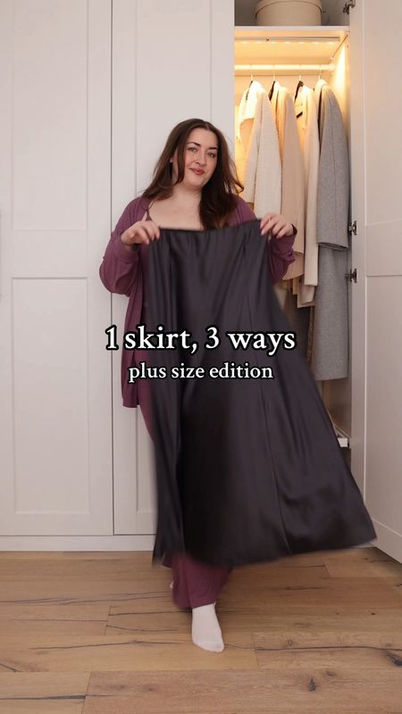 Plus size 1 slip skirt styled 3 ways with Torrid #ad 

Sizing: Skirt - 1 / Spanx short - 1 / Bomber jacket - 3 / White tee - 2 / Tweed cardigan - 1 / Moto jacket - 3 / Striped tank - 1 / Purple lounge bralette & pants - 2 / Purple lounge cardigan - 3

#LTKstyletip #LTKplussize #LTKworkwear