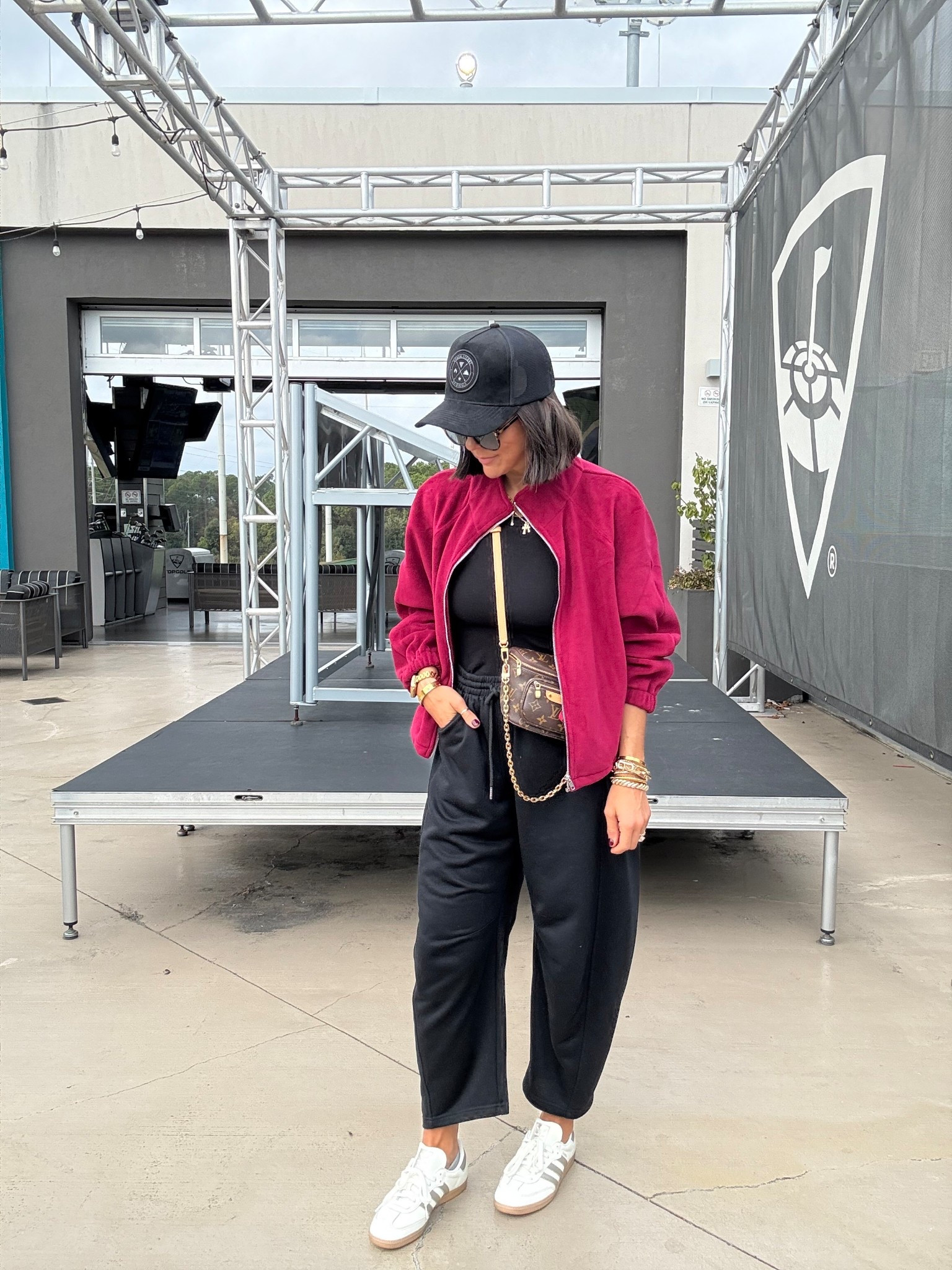 Size small in pants and fleece size xs in tank 

#LTKFindsUnder100 #LTKSeasonal