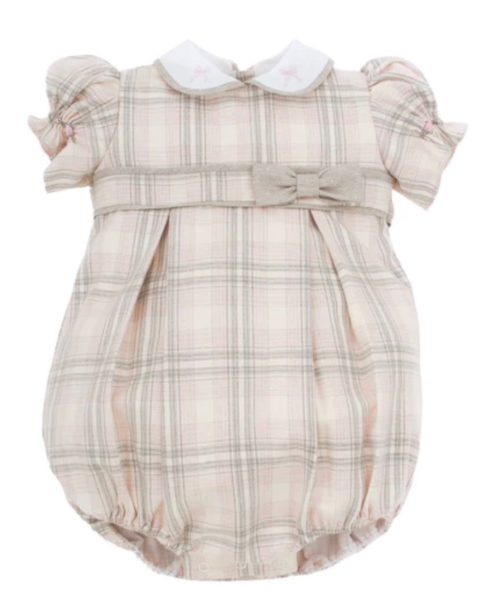 Can you even with this bubble romper?! Perfect for fall! And it comes in a matching little girls size for big sis 

#LTKbaby #LTKHoliday #LTKSeasonal