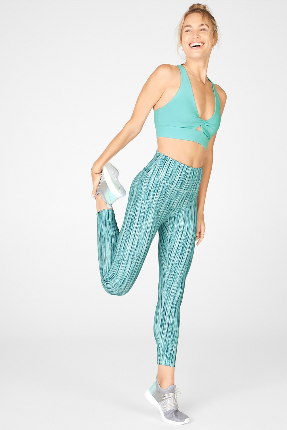 Release 2-Piece Outfit | Fabletics