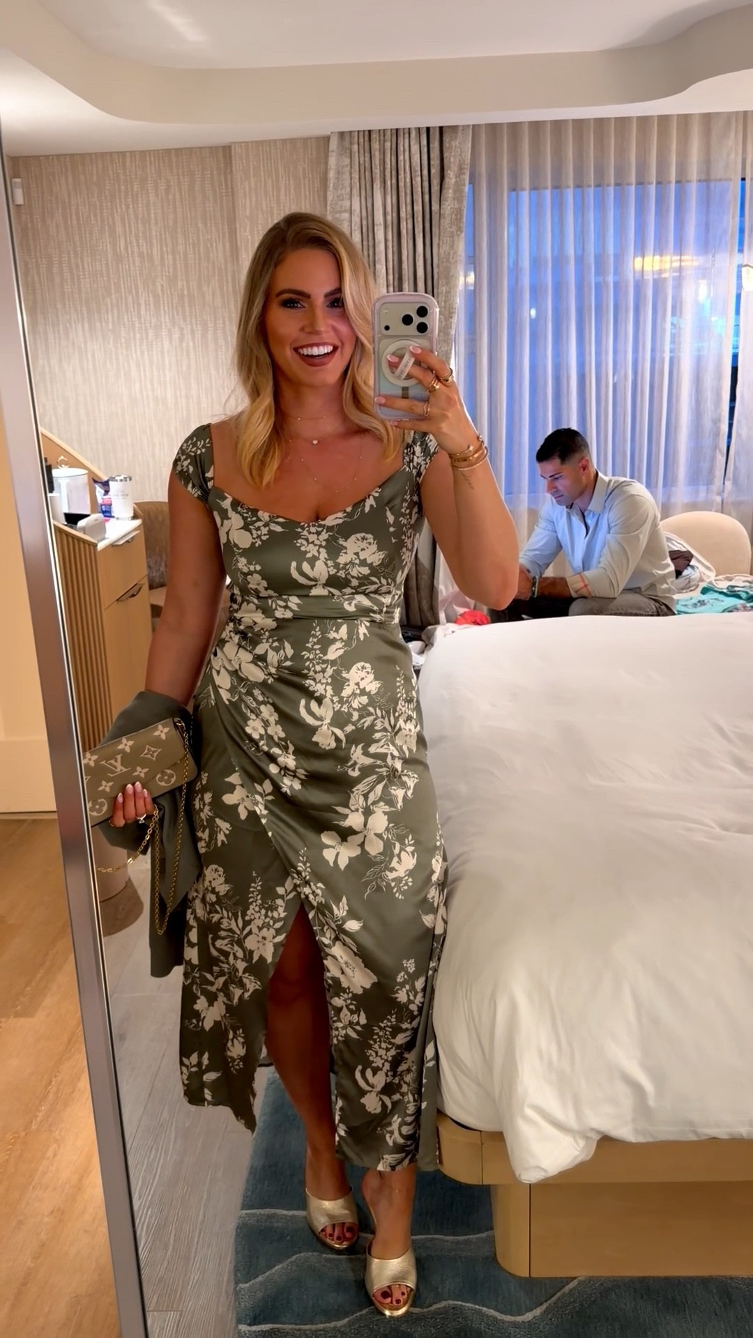 Hot take: Zuma > Nobu 

Loving these Miami nights 🌅

#LTKStyleTip #LTKShoeCrush #LTKTravel