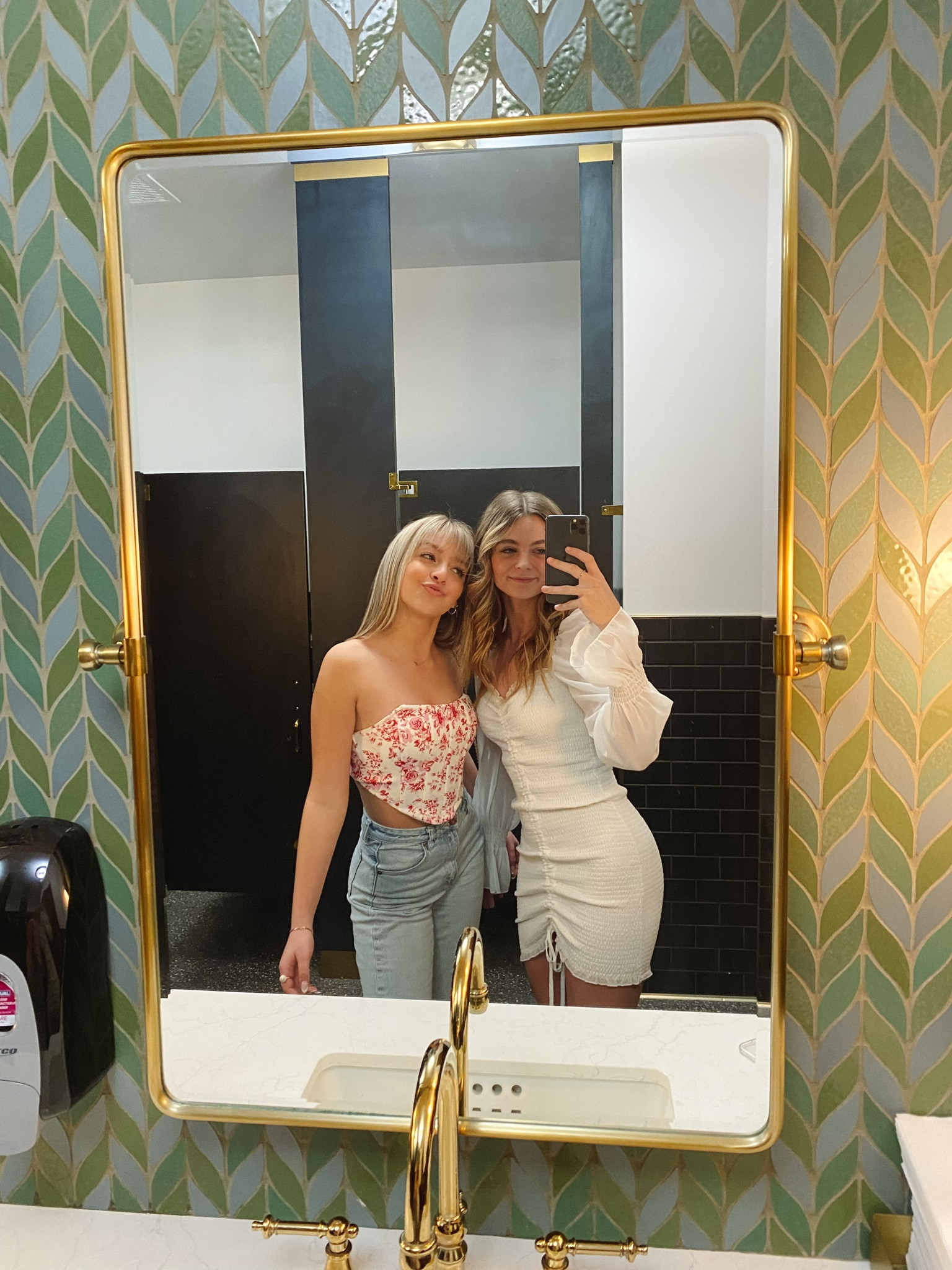 fav little dress from princess polly 🤍 this exact long sleeve white one isn’t available anymore, but i’ve linked a few similar ones 🙌🏼

#LTKSeasonal