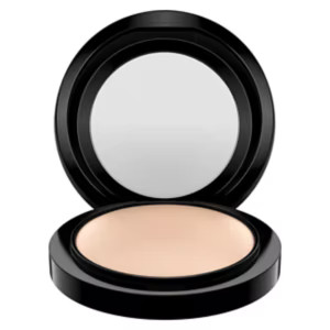 MAC Mineralize Skinfinish Natural Powder | Boots.com