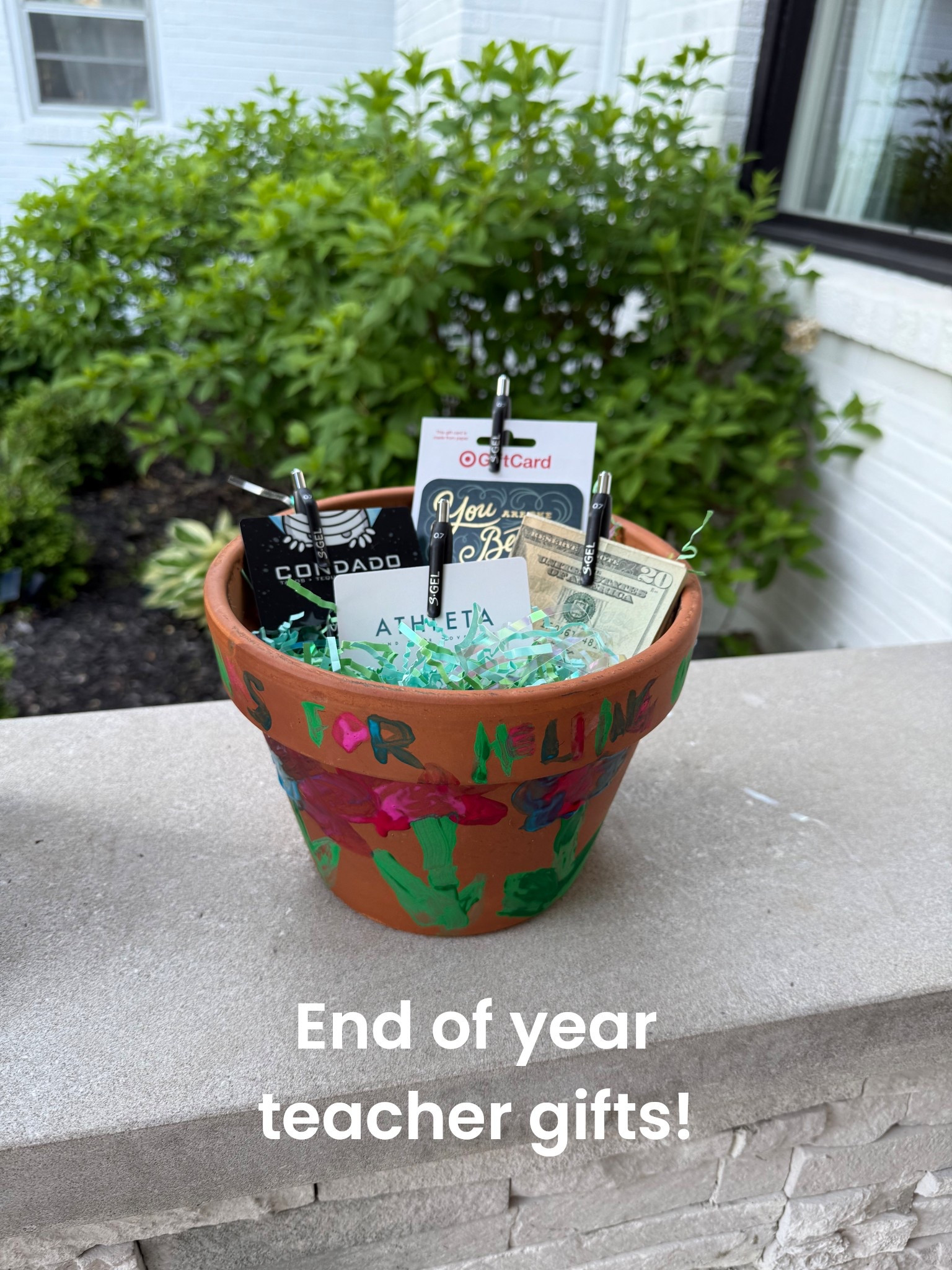 End of year class gift to spoil our amazing teachers! 


#endofyear #summer #teacher #teachergift #classgift #endofyeargift

#LTKGiftGuide #LTKKids #LTKSummerEdit