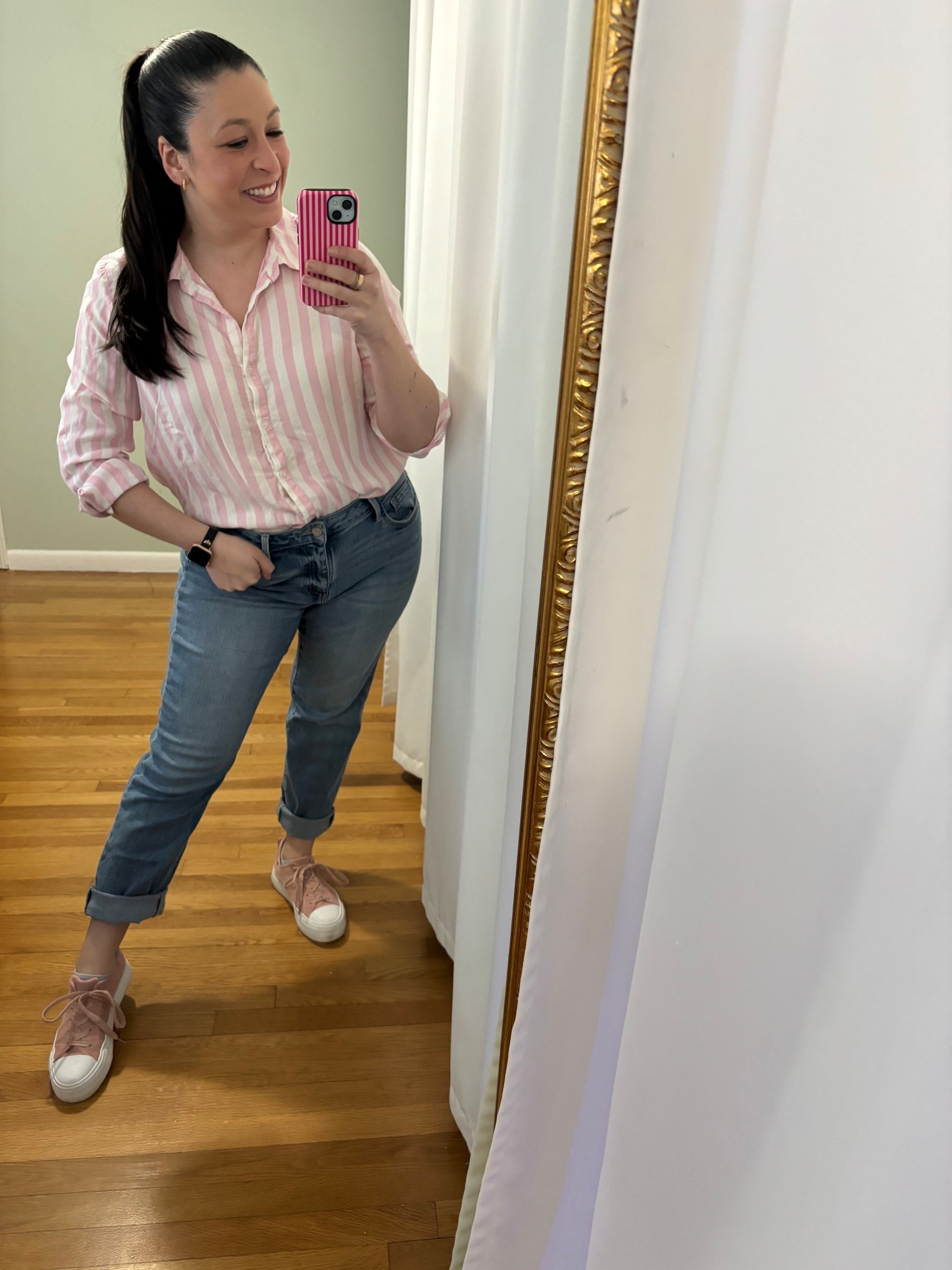 Pretty in pink 

#LTKmomlife #LTKootd #LTKdayinmylife