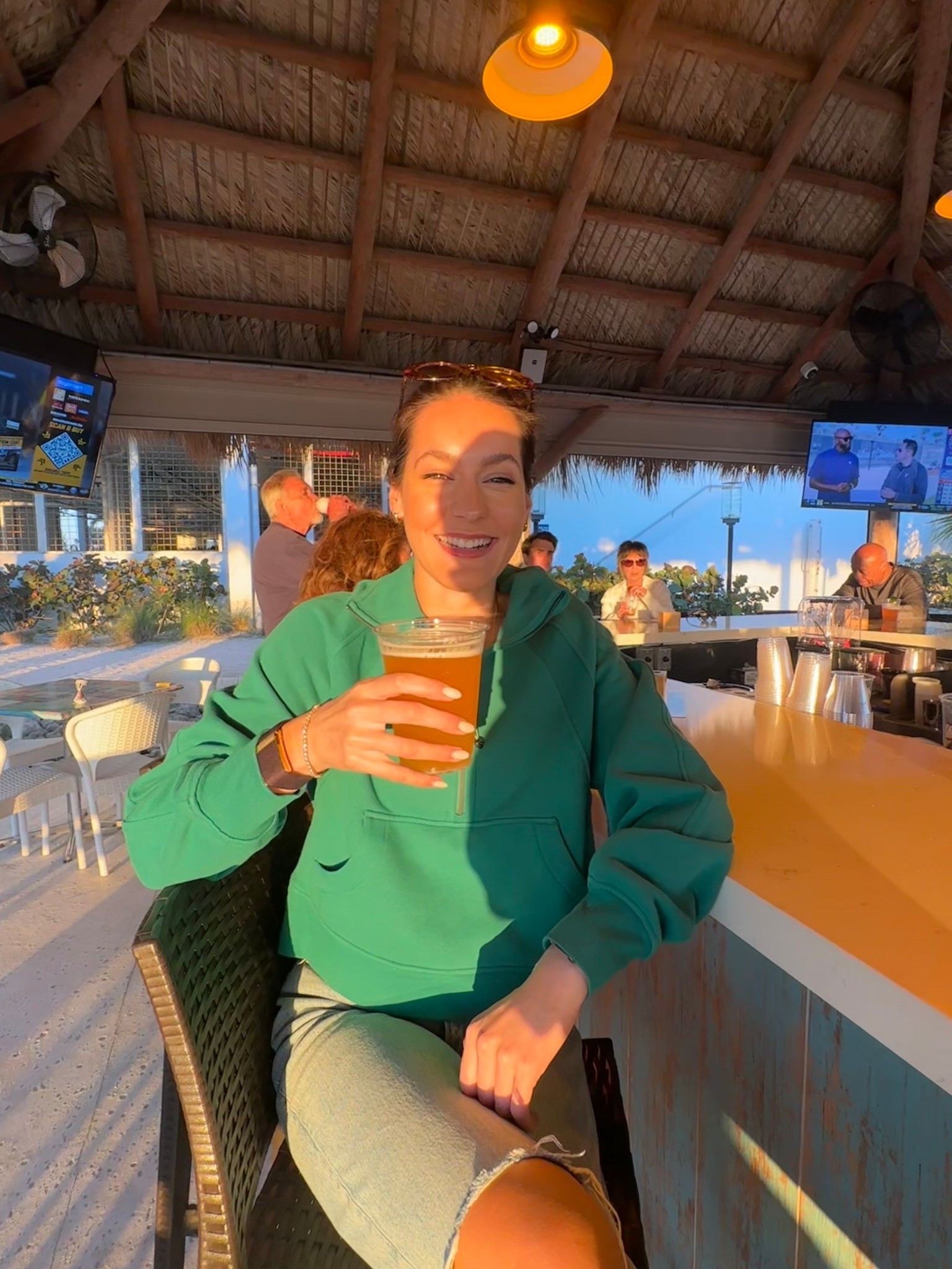 2/28 OOTN
Florida fashion 
St. Patty’s 

Lululemon scuba oversized half-zip hoodie size XS/S
