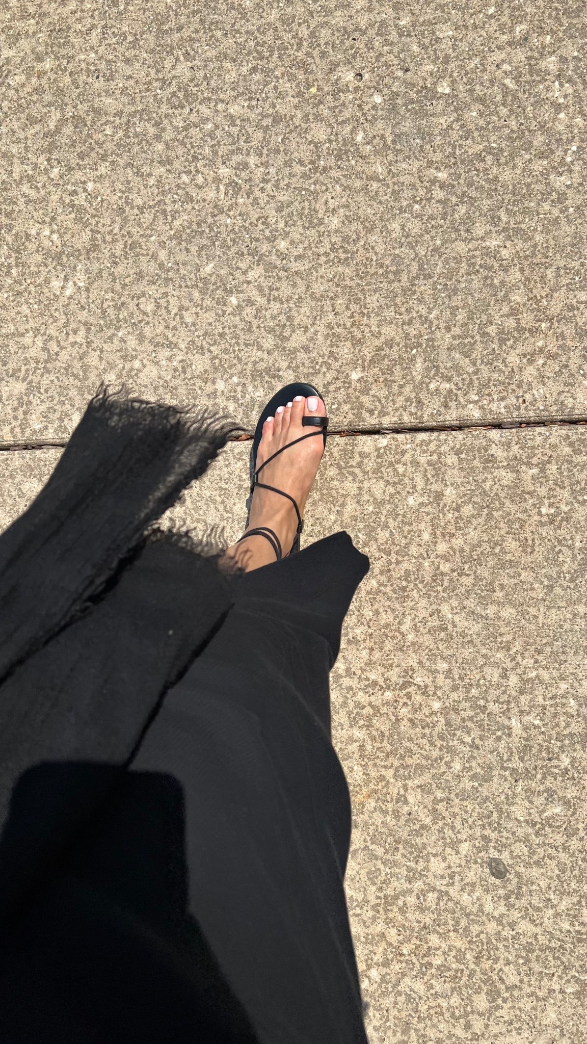 Summer essentials sandals #targetmusthaves #summershoes #chicaandalsforsummer

#LTKSummerEdit #LTKFindsUnder50 #LTKU