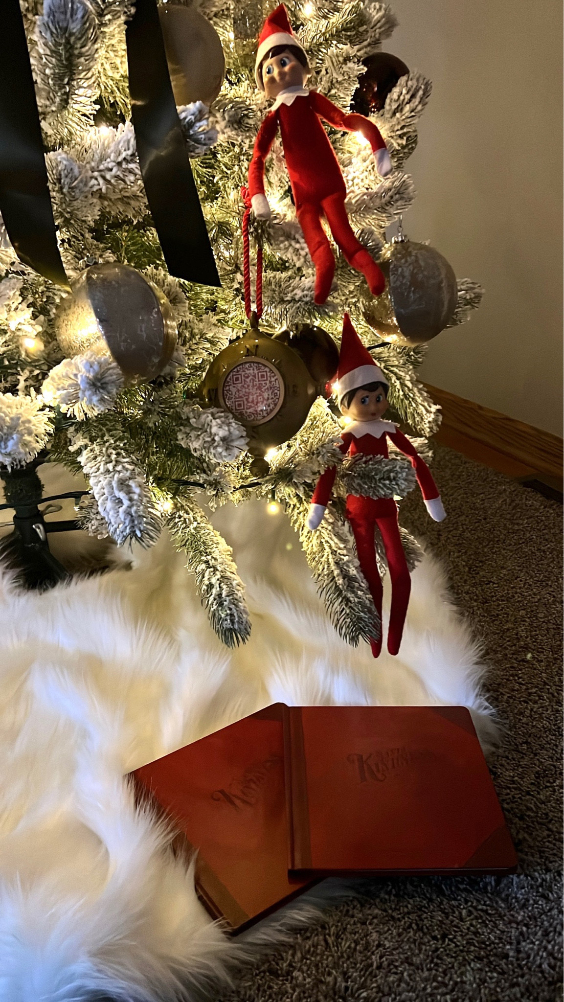 Elf on the Shelf Santa’s Kindness Ornament & Journal Keepsake

#LTKHoliday #LTKSeasonal #LTKkids