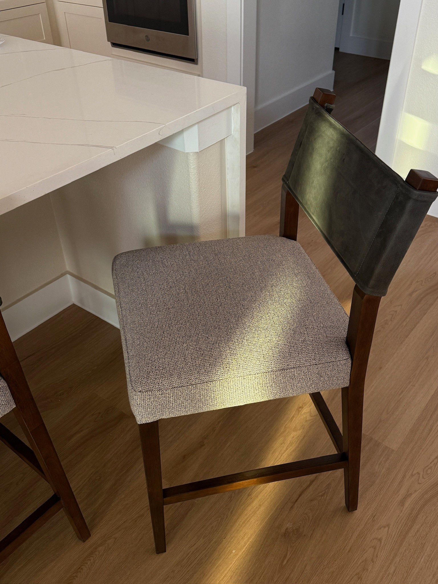 Barstools in the new house!

barstools, wayfair, upholstered barstoolls

#LTKStyleTip #LTKHome