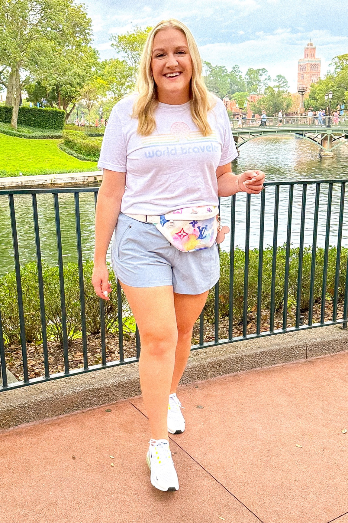 Epcot day!

#LTKfit #LTKcurves #LTKtravel