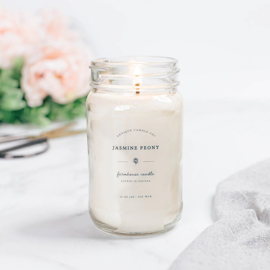 Jasmine Peony 16 oz candle | Antique Candle Co.