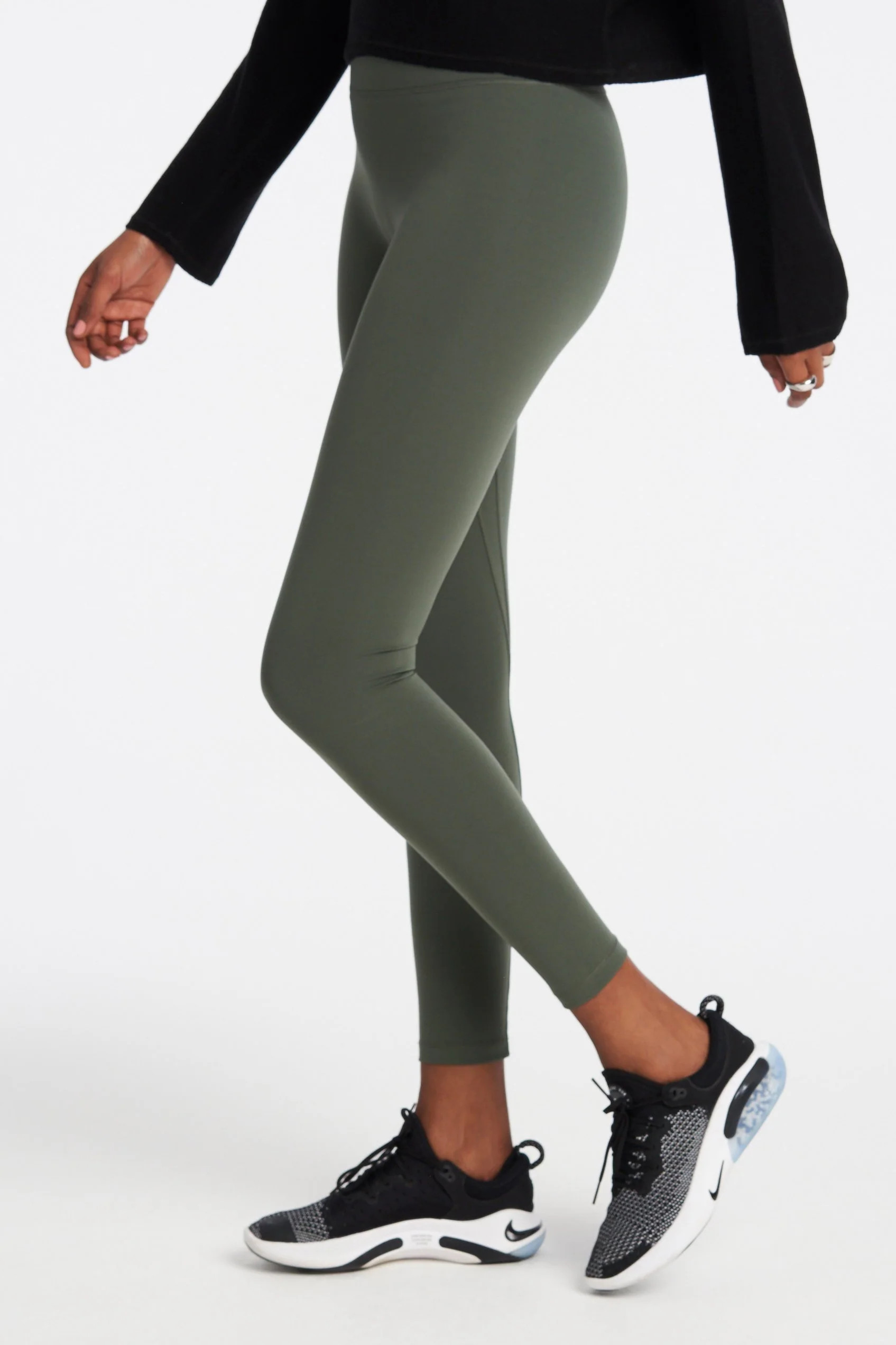 All Access High Waisted Center Stage Leggings in Thyme Bandier | Bandier