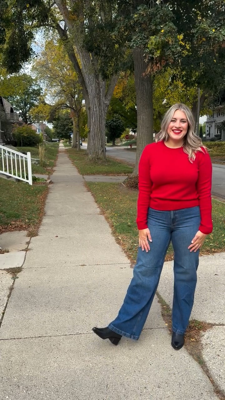 ✨ “When your red sweater is festive but your jeans are the real Christmas miracle (yes, they’re long enough). 🙌🎅” 

#tallfashion #tallstyle #tallgirl #tallwomen #longlegs 
#tallgirlstyle #tallgirls #tall #tallmodel #teamtall 
#tallwomensclothing #tallandproud #tallgirlsrock #tallclothes #tallcommunity  #legsfordays #tallblogger #tallgirlsunite