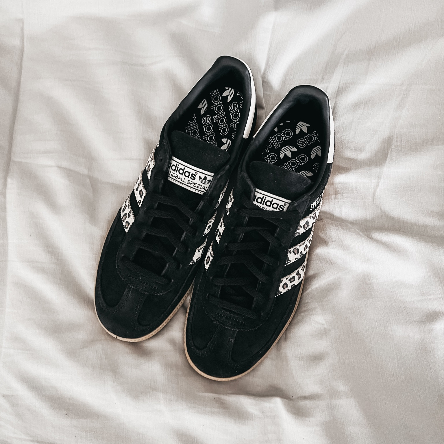 I feel like leopard is making a comeback 

#adidas #handballspezial #sneakers #leopard #adidassamba #samba #LTKActive #LTKmidsize #midsize #LTKOver40

#LTKShoeCrush #LTKSummerSales #LTKxNSale