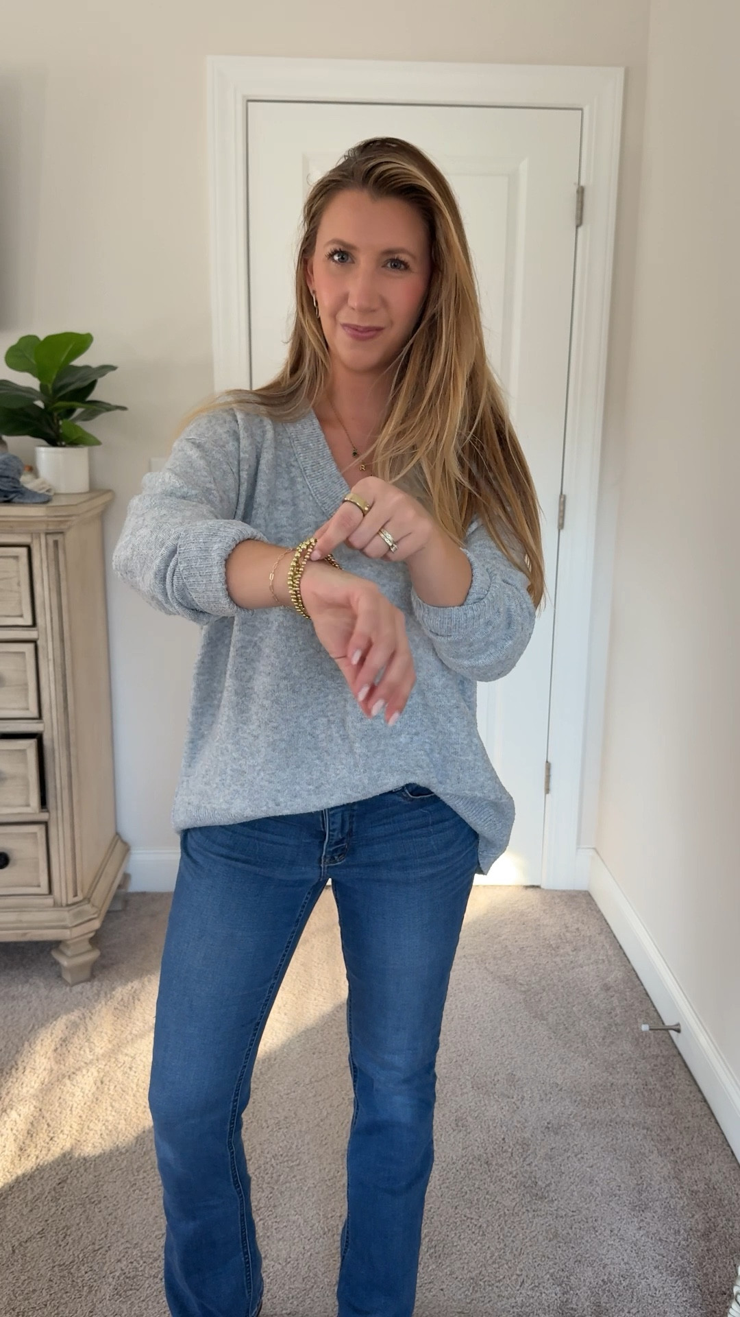 My favorite bootcut jeans and a sweater! Perfect for work, date night or just running errands!


#LTKgrwm #LTKPetite #LTKWorkwear