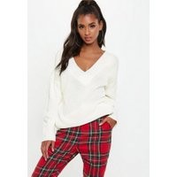 White Knitted Oversized Cricket Jumper | Missguided (UK & IE)