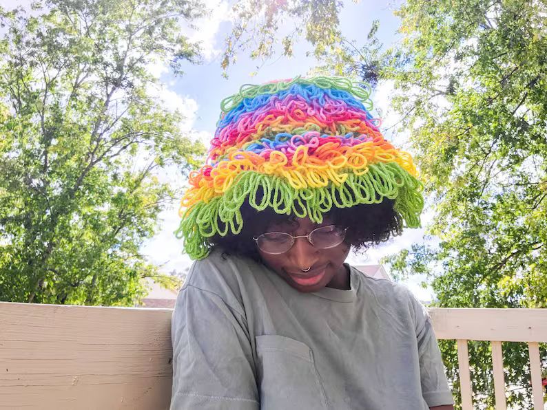 Crochet Loopy Rainbow Bucket Hat / God's Promise | Etsy (US)
